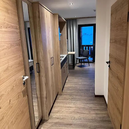 Roessl Apartmanhotel Gerlos