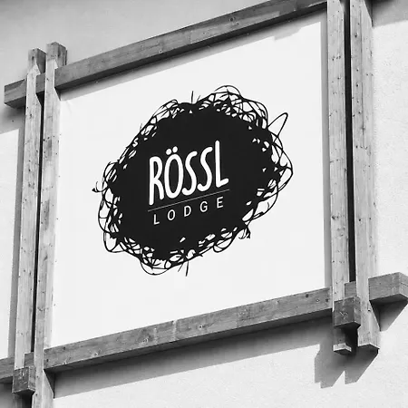 Roessl Aparthotel 3*