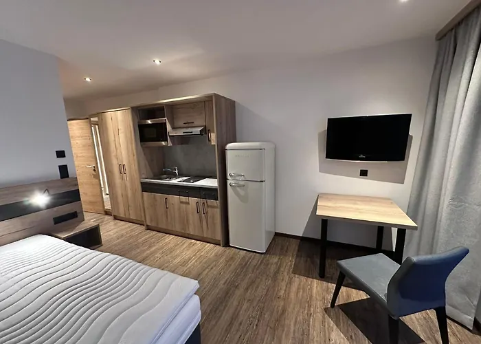 Roessl Hotel apartamentowy 3*