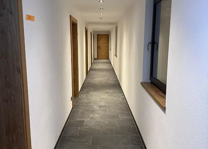 Roessl Hotel apartamentowy 3*